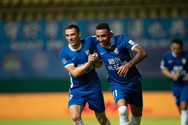 7 GAME下载-中超冠军争夺战神同步 泰山只获两小时榜首体验卡